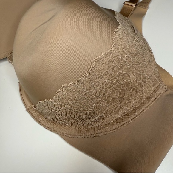 Soma Vanishing 360 Perfect Coverage Lace Trim Bra Size 40C GUC - Picture 2 of 6